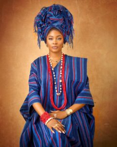 Biography of Kie Kie