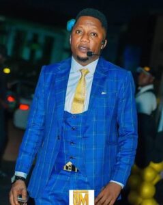 Biography of Africa pencil Gee